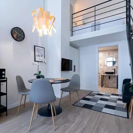 Apartment Loft Petit Noir Ciencias *