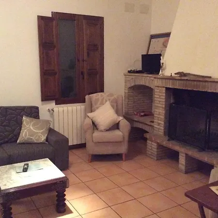 El Pino B & B, *