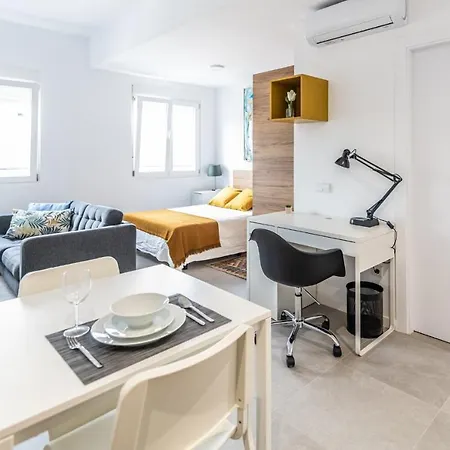 Acogedor Estudio A Metros De La Playa, Con Zonas Comunes Y Terraza 3b