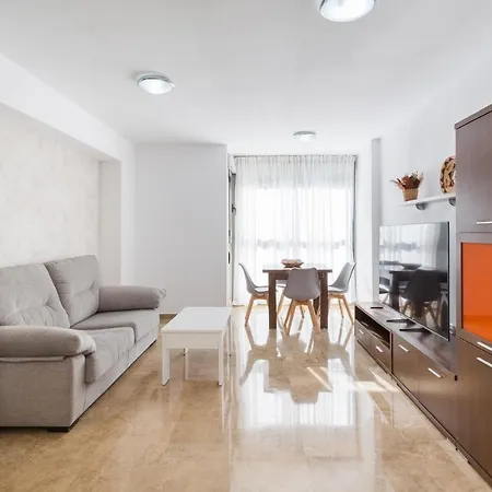 Piso Familiar Cerca Del Centro, Ac Y Wifi Gratis *