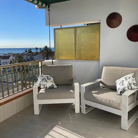 Travel Habitat Playa Del Puig * バレンシア