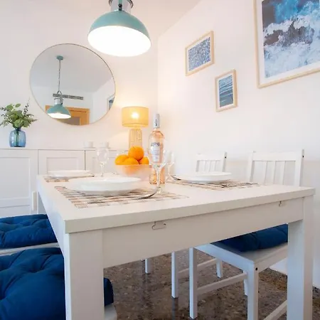 Singularstays El Grao *