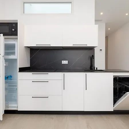 Ca Celieta I 公寓 *