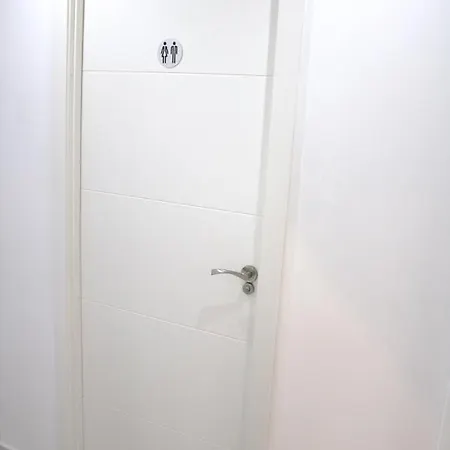 Privadas A Un Paso De Ruzafa * Valensiya