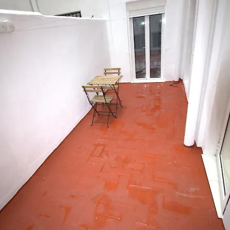 Privadas A Un Paso De Ruzafa Konukevi