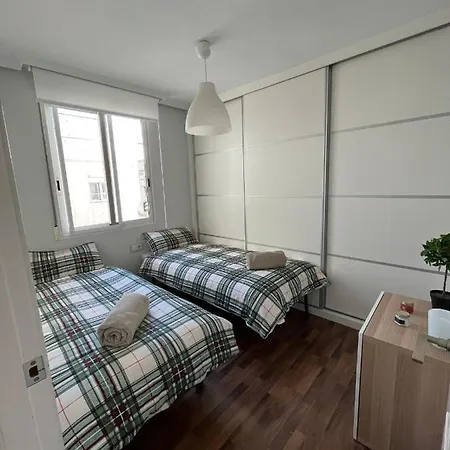 公寓 Amplio Y Moderno Piso A 10 Minutos De La Playa Y Centro *