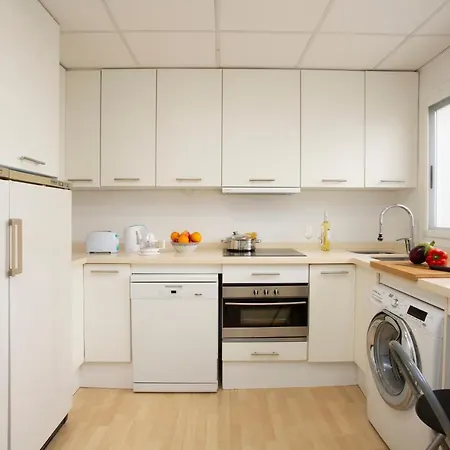 Singularstays Reina Ii Apartament *