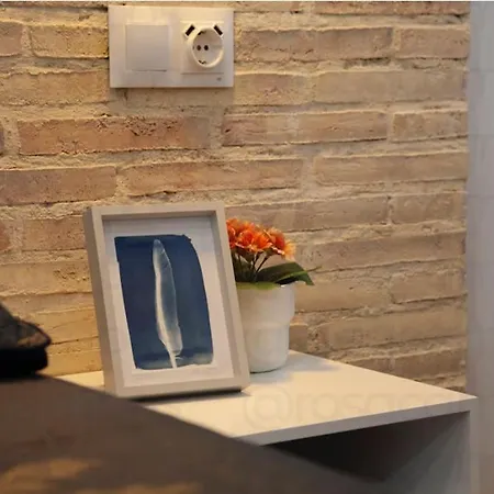 Apartamento Ra - Stylish Loft - Walk To The Of