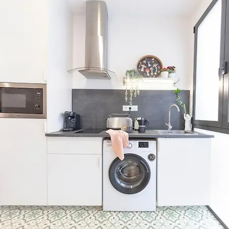 Ra - Stylish Loft - Walk To The Of