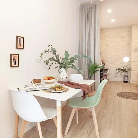 Rb - Urban Loft Retreat, Comfort & Good Location Apartament *