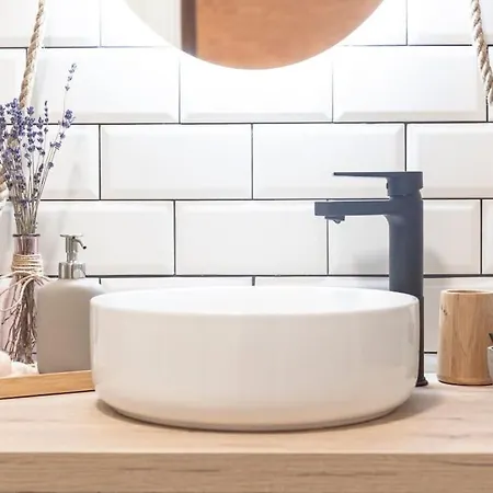 Rb - Urban Loft Retreat, Comfort & Good Location アパート *