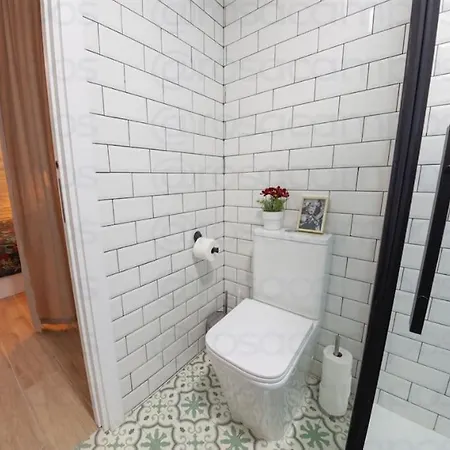 Rb - Urban Loft Retreat, Comfort & Good Location Apartament *