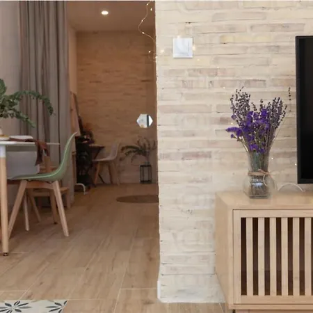 Rb - Urban Loft Retreat, Comfort & Good Location アパート *