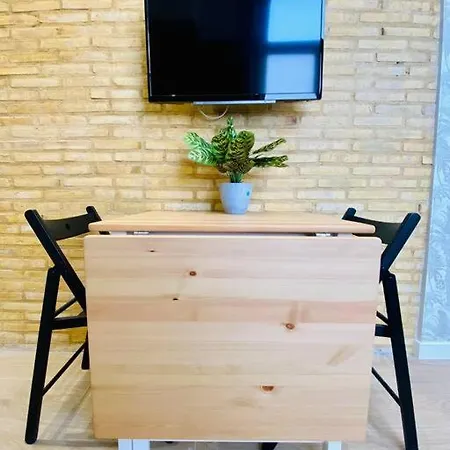 Florit Flats - The Cabanyal Suites 02 Valensiya