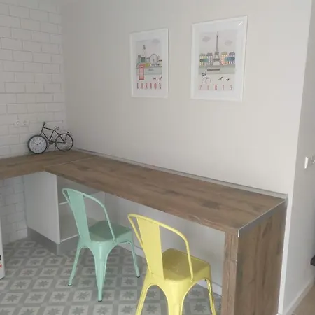 Moderno De 70 Metros A 300 Metros De La Playa * ולנסיה