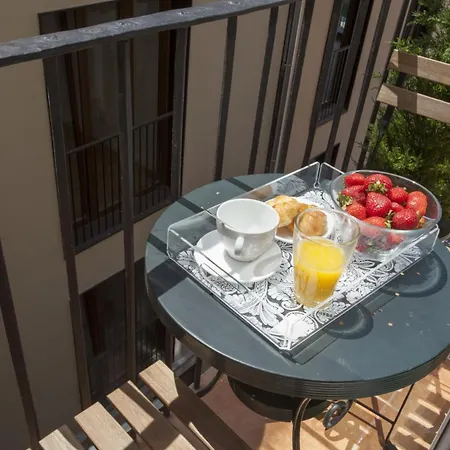Appartamento Singularstays Mercado Valenza