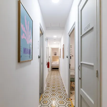 Alicante By Moontels * Valencia