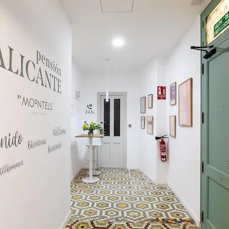 Alicante By Moontels Pensionat Valencia