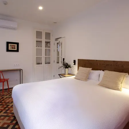 Valola Boutique Pensión Valencia