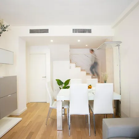 Singularstays Comedias Iv Apartmán *