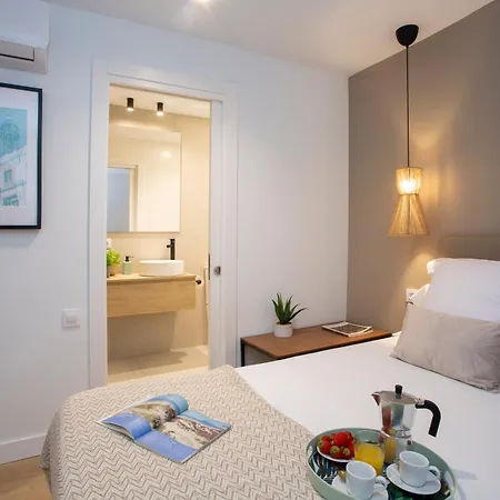 Poeta Llombart Apartment Valencia