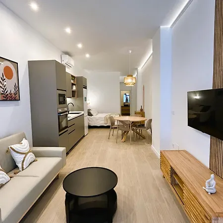 Estudios A Metros De Jardines Del Turia *