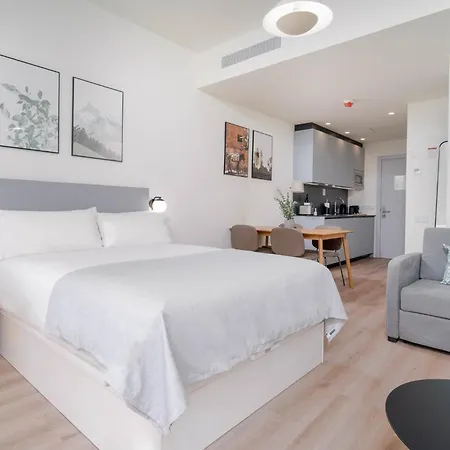 Limehome Carrer De Sant Jacint Valencia