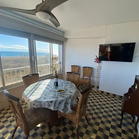 Primera Línea De Playa Apartamento *