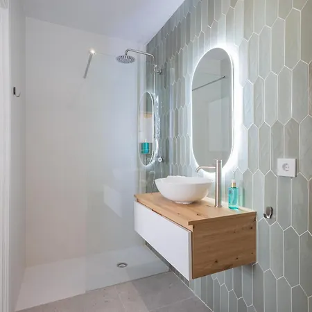 Apartament Florit Flats - Ceramic - 4 Guest - Ac Wifi - Near Sorolla Train Station *