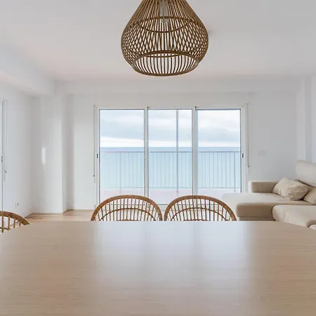 Ocean's Whisper: Les Palmeres Seaview Sanctuary Apartment Valencia