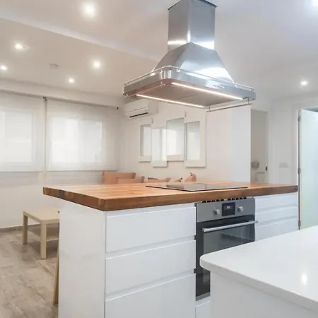 Apartamento Cerca Del Mar, Del Puerto Y Del Centro Valensiya