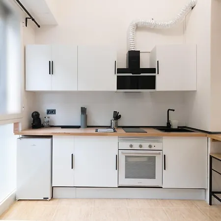 Spacious Oceanografic Flats Apartman