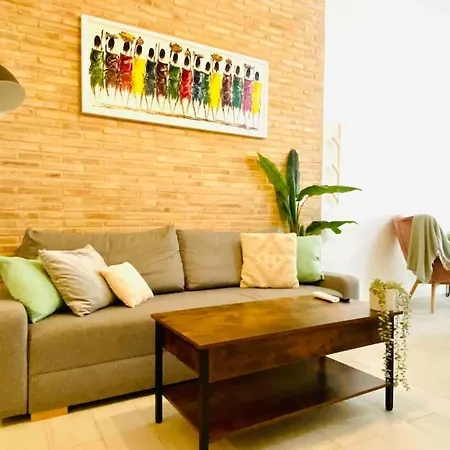 Beautiful Loft In The Heart Of Ruzafa, Soho Daire