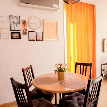 Apartman Renovado Y Sofisticado En El Centro De *