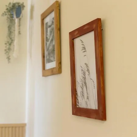 Bird House Bed & Breakfast 3*