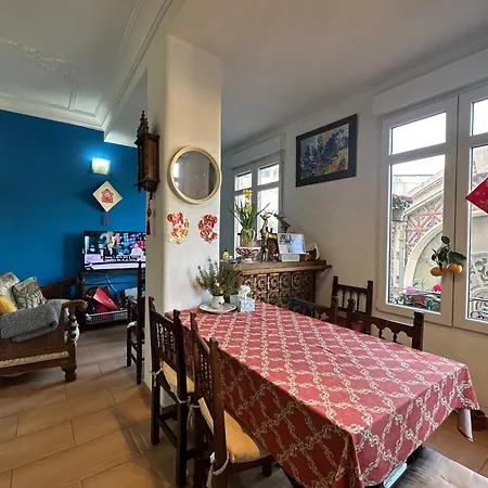 Mirador 1 Del Mercado - Con Bano Privado En El Centro De La Ciudad Vella