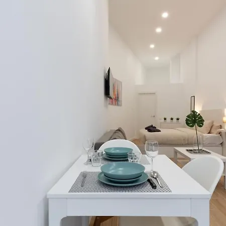Nuevo Loft En Playa Y Cerca Del Centro, Ac Y Wifi Apartman Valencia