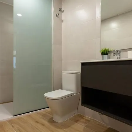 Apartman Nuevo Loft En Playa Y Cerca Del Centro, Ac Y Wifi Valencia