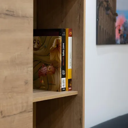 Spacious Oceanografic Flats Apartman *