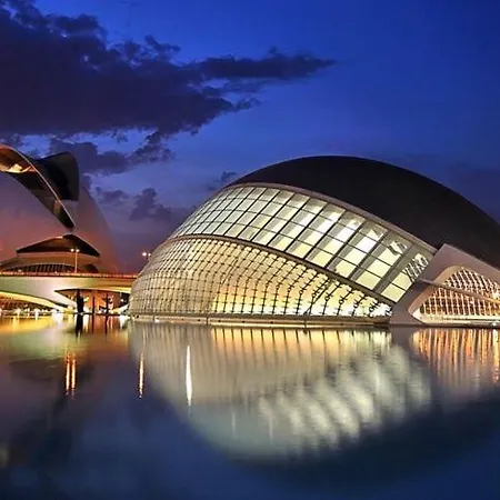 Ciudad De Artes Y Ciencias Appart hôtel *