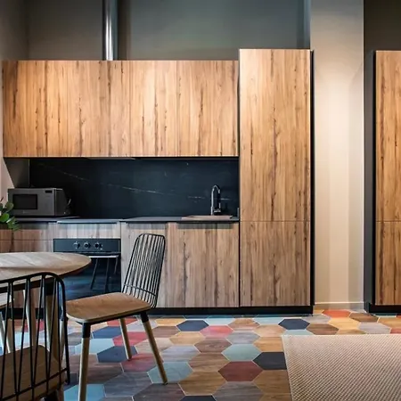 Reina Flats Playa Valenza