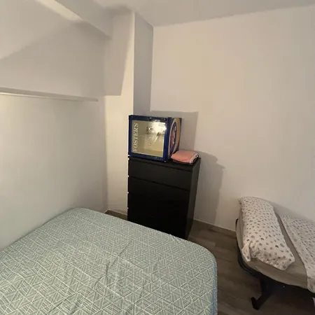 Habitacion En Playa Malvarrosa *