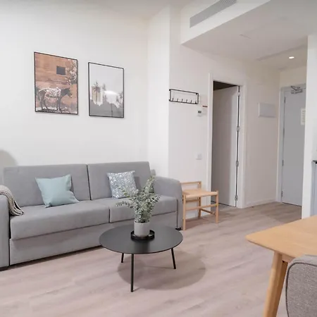 Apartment Limehome Carrer De Sant Jacint *