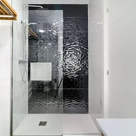 Malvalindabeach Loft Benlliure Malvarrosa/patacona Lägenhet