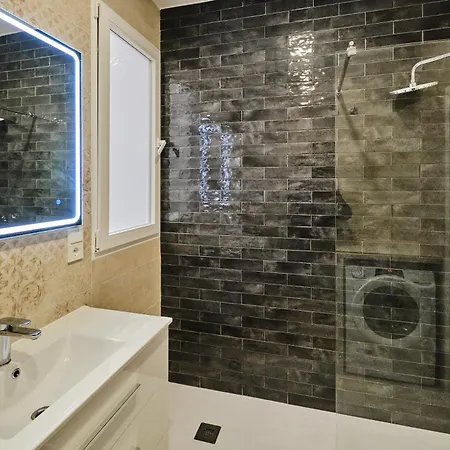 Arenas Flat Appartement *