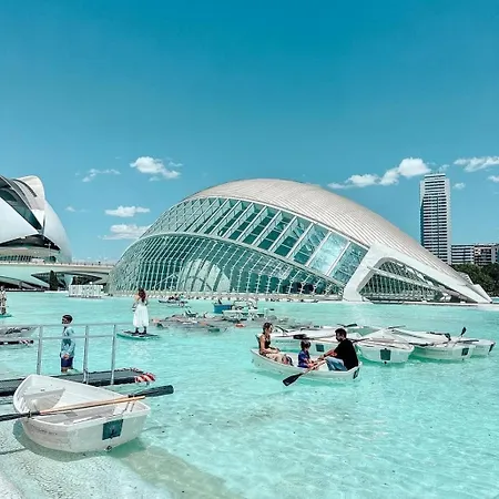 Mirador 1 Del Mercado - Con Bano Privado En El Centro De La Ciudad Vella Проживание в семье