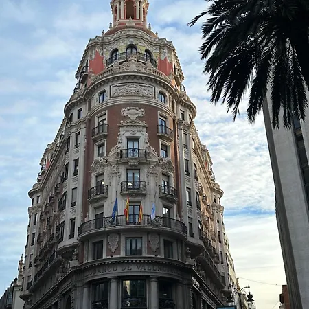Mirador 1 Del Mercado - Con Bano Privado En El Centro De La Ciudad Vella