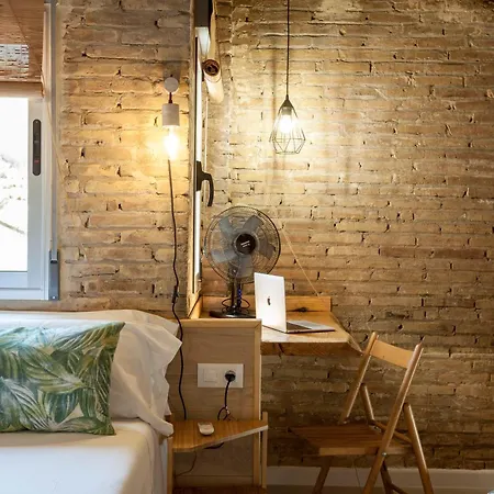 Mediterranean Gem Getaway Apartment *