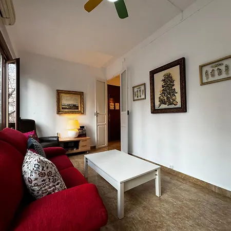Apartment Russafa Codrut