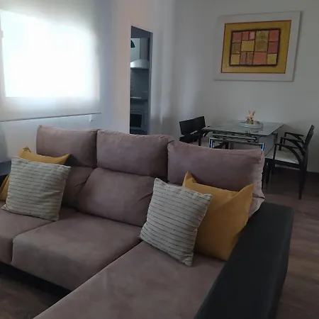 Luminoso * La Marina De *